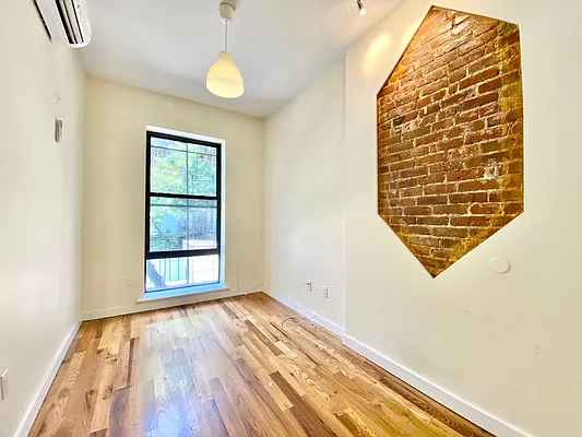 Rented by Doorway NYC, LLC | media 10