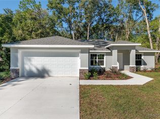 8235 N Merrimac Way, Citrus Springs, FL 34434