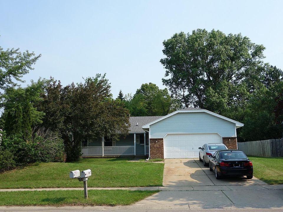 1st image of 2617 Woodmeadow Dr SE