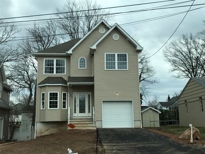 242 E Iselin Pkwy, Iselin, NJ, 08830
