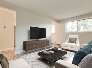 4612 57th St #301, Camrose, AB T4V 2E7