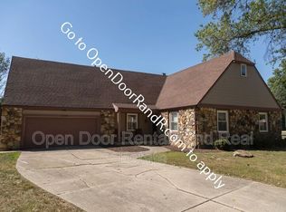 6102 Countess Dr, Fort Wayne, IN 46815