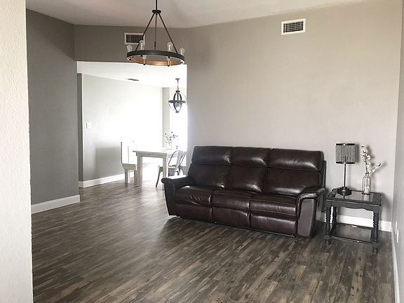 5th image of 3825 Duke Ln