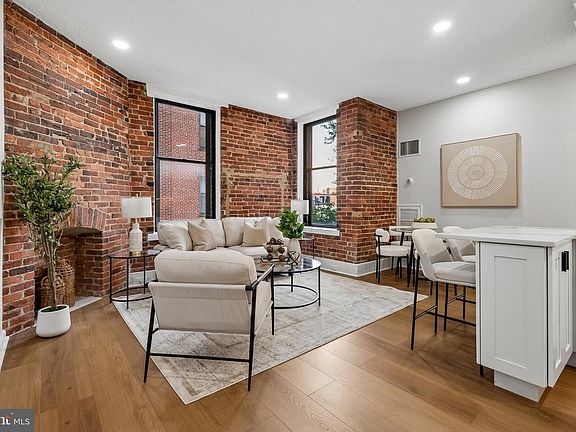2nd image of 1615 Q St NW APT 312