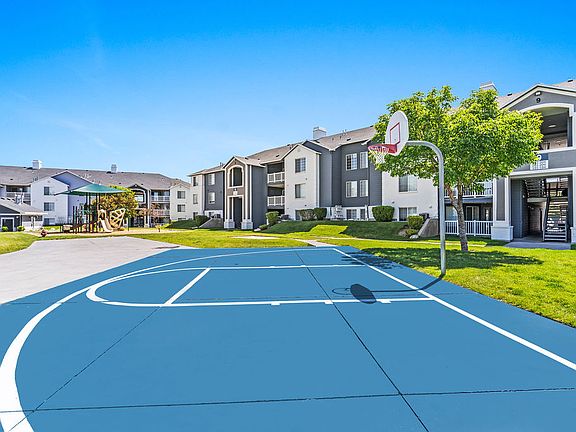 Basketball Court | Woodgate