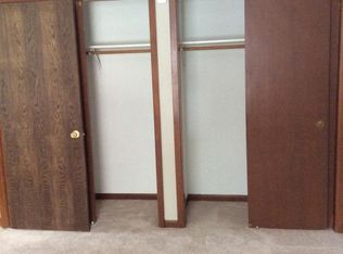 313 Spruce St APT 1A, Aurora, IL 60506