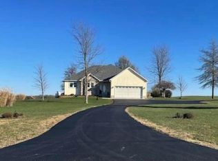 2450 Lyndon Rd, Greenfield, OH 45123