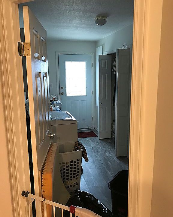 2nd image of 316 Icehouse Ln