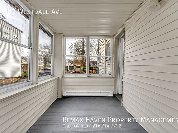 4th image of 16901 Westdale Ave