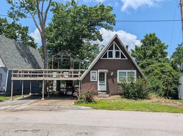 327 Rebel Ln, Lampe, MO 65681