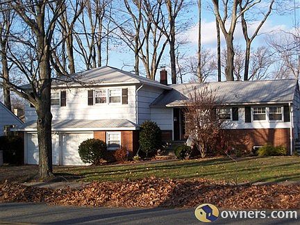 2nd image of 55 Woodland Ave