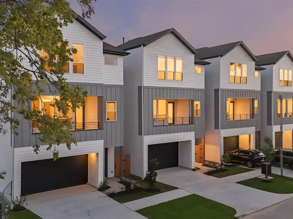 4832 Pinemont Dr, Houston, TX 77092