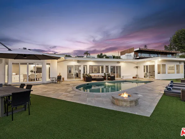 7834 Electra Dr, Los Angeles, CA 90046