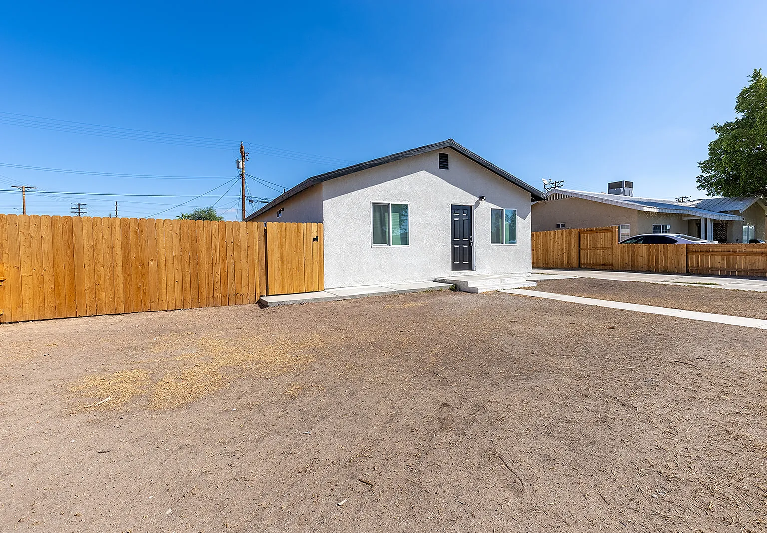 3 bed, 1152 sqft, $2,350 — Photo 3