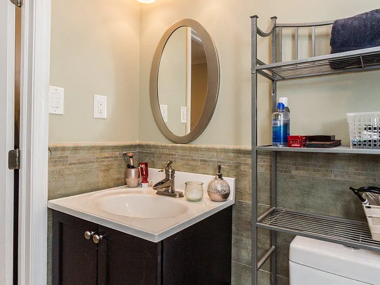 1712 Wallace St #202 — Photo 15