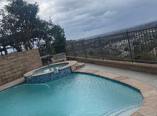 420 N Claridge Dr, Orange, CA 92869