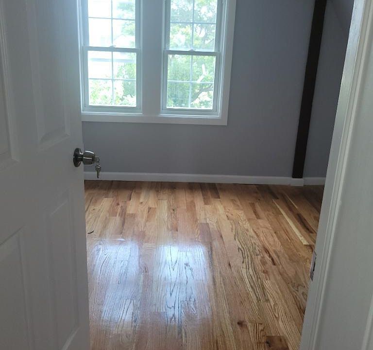 1st image of 101-00 113th St #3