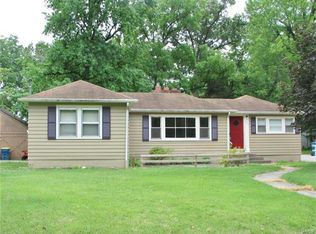 630 Roosevelt Dr, Edwardsville, IL 62025