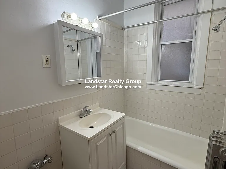 4931 N Whipple St #1M — Photo 10