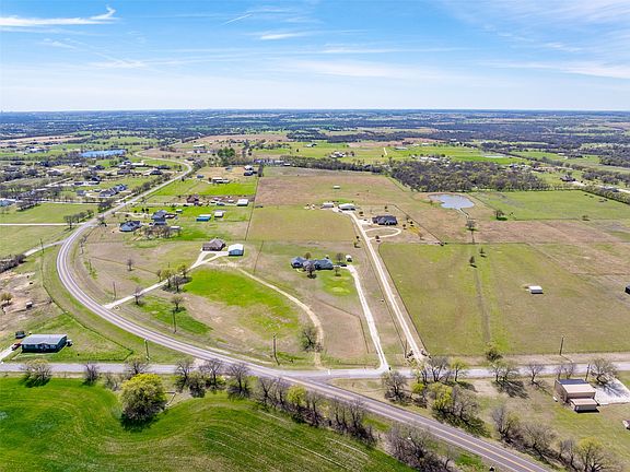 4th image of 11431 Chisum Rd