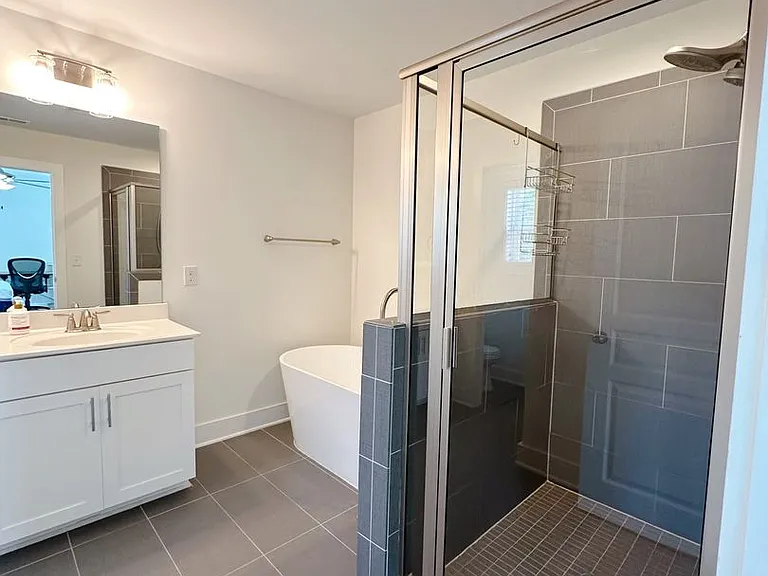 309 Lyric St — Photo 24