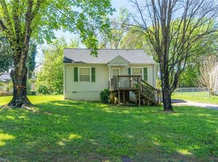 1552 Harding St, Winston Salem, NC 27107