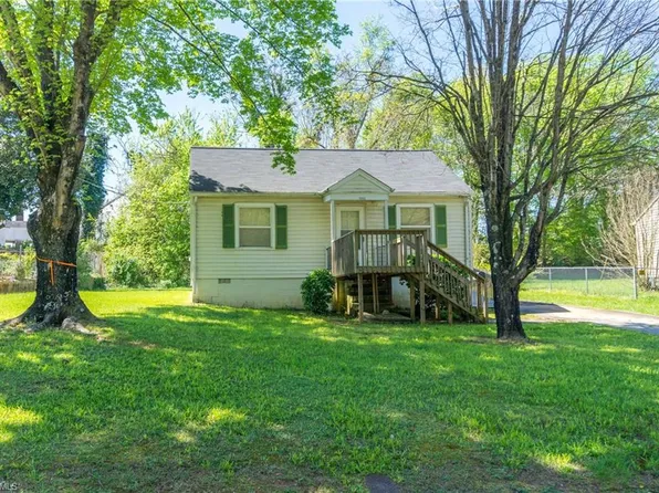 1552 Harding St, Winston Salem, NC 27107