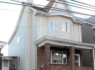 220 W Phillips St, Coaldale, PA 18218