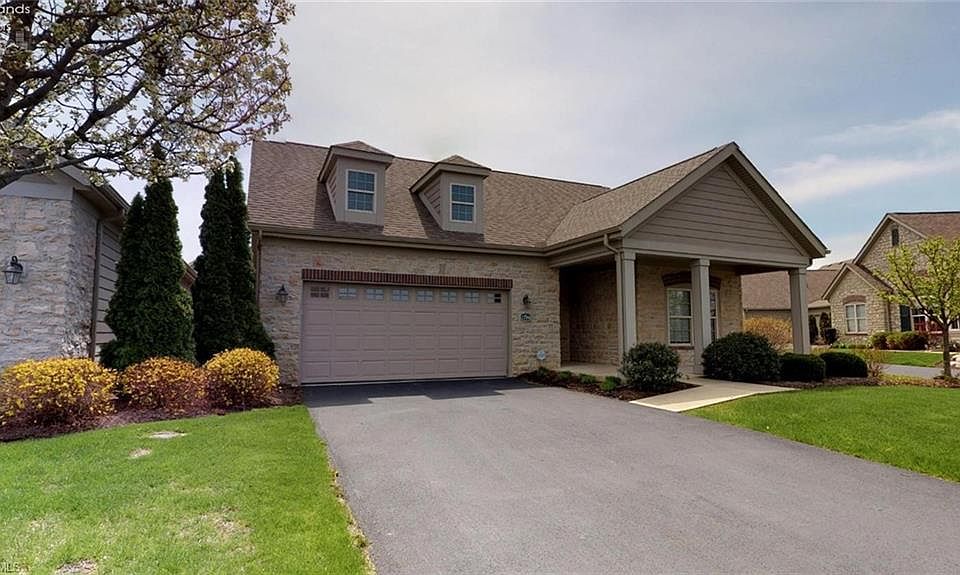 1st image of 2794 Canterbury Cir #38B