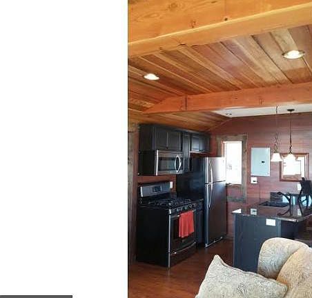 5th image of 18553 Langly Ave N