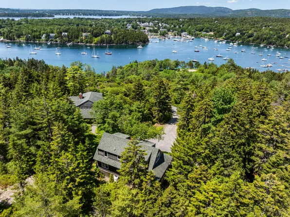 4 Highlands (Northeast Hrbr) Lane, Mount Desert, ME 04662