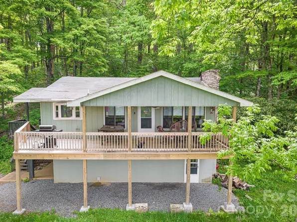 170 Lucas Ln, Mars Hill, NC 28754