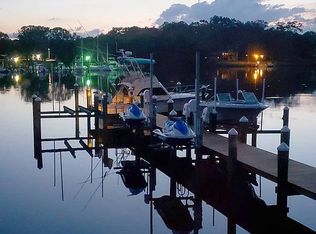 2016 Poplar Ridge Rd, Pasadena, MD 21122