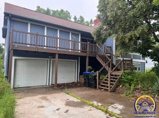 3740 SW Worwick Town Rd, Topeka, KS 66610