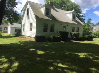 156 Meridian St, Greenfield, MA 01301