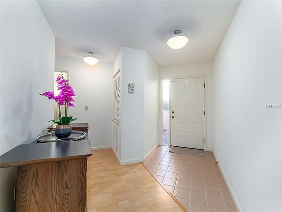 5th image of 1629 Starling Dr #104