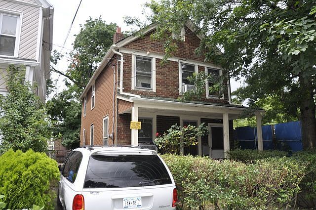 1st image of 9414 109th St