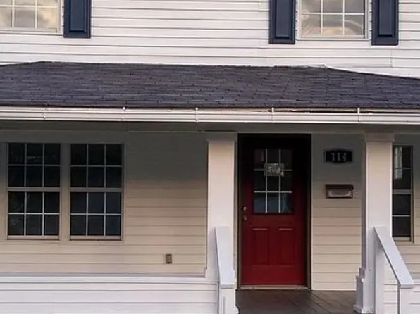 114 D St NW, Miami, OK 74354