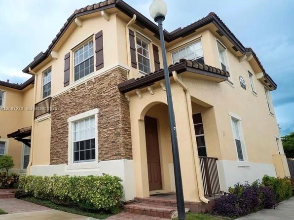9239 SW 227th St Unit 13