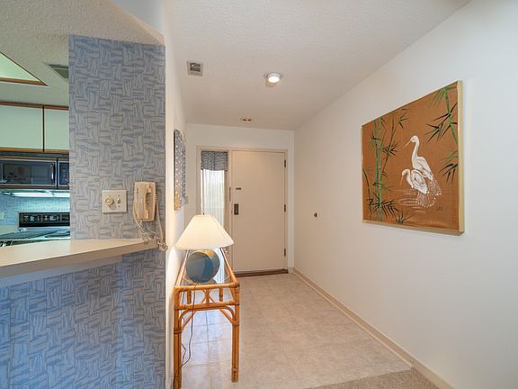 2nd image of 13 Harbourside Ln APT 7166