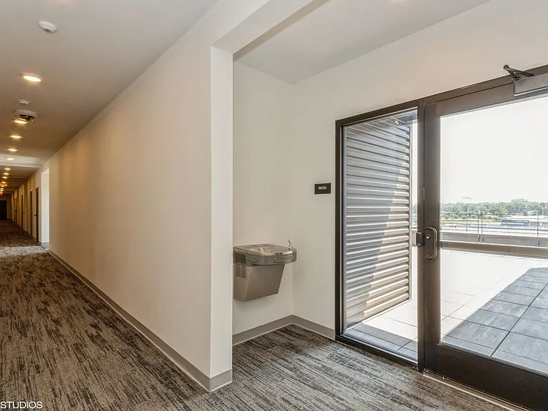 The Leo at the Hub Apartments — Photo 16