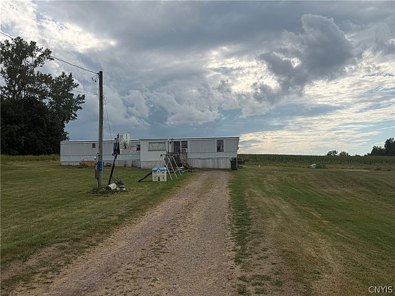 4th image of 119 County Route 55