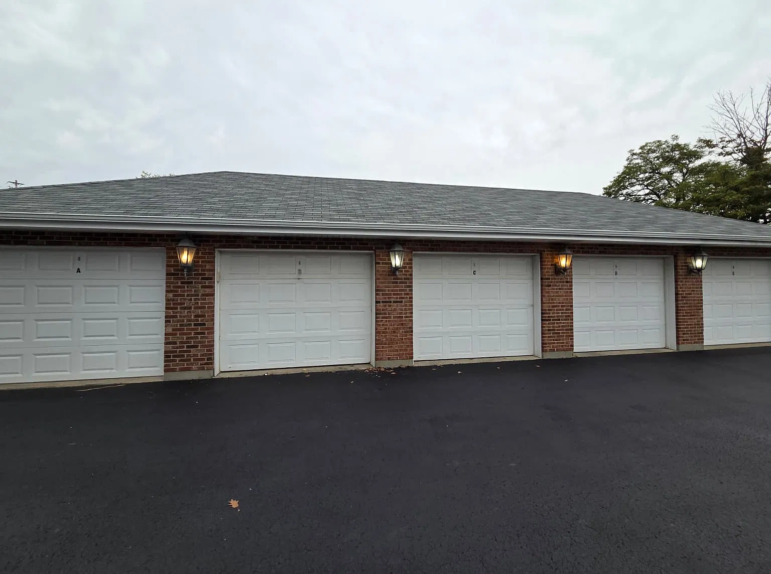 2 bed, 1145 sqft, $1,600 — Photo 3