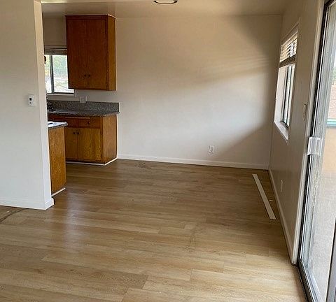 2nd image of 3854 S Bronson Ave #6