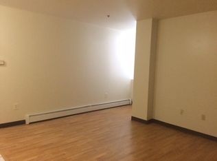 956 Chapel St APT 3E, New Haven, CT 06510