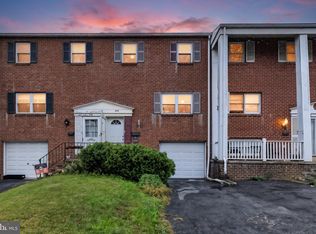 840 Hilton Dr, Lancaster, PA 17603