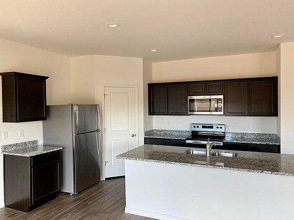 4th image of 2407 E Santa Ynez Dr