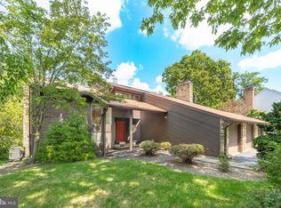 2617 Chestnut Valley Dr, Lancaster, PA