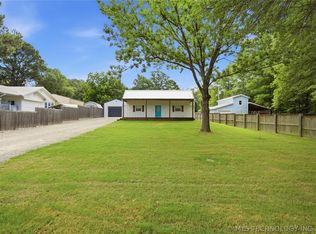 168 Kiamichi Rd, Eufaula, OK 74432