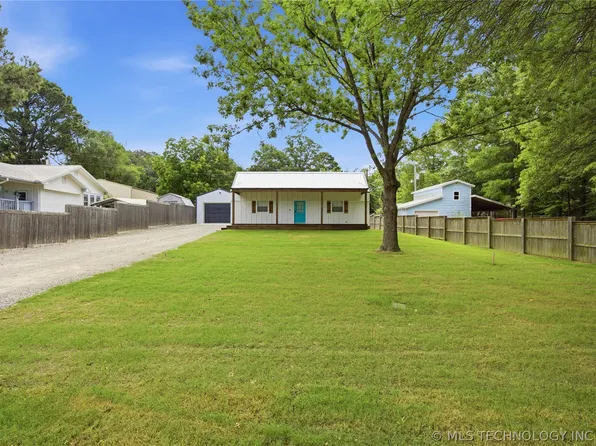 168 Kiamichi Rd, Eufaula, OK 74432
